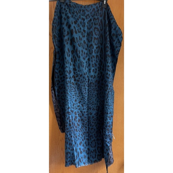 DOLCE &GABBANA Blue Leopard Large silk scarf Stole 26 X 76 Inch MADE IN ITALY